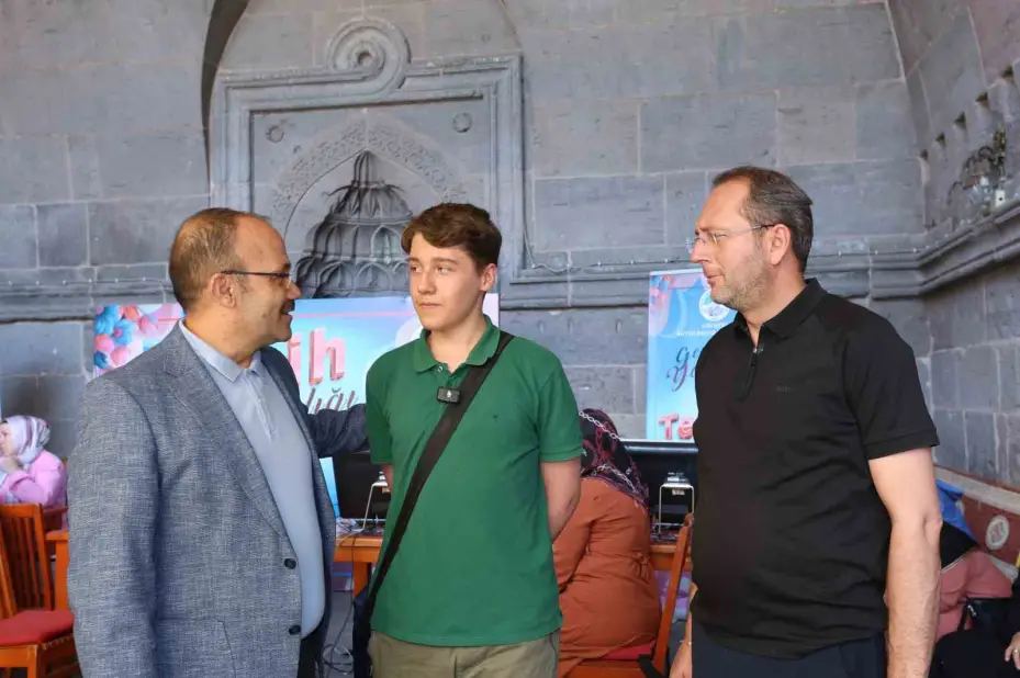 Büyükşehirin LGS Tercih Danışmanlığı Hizmeti yoğun ilgi görüyor