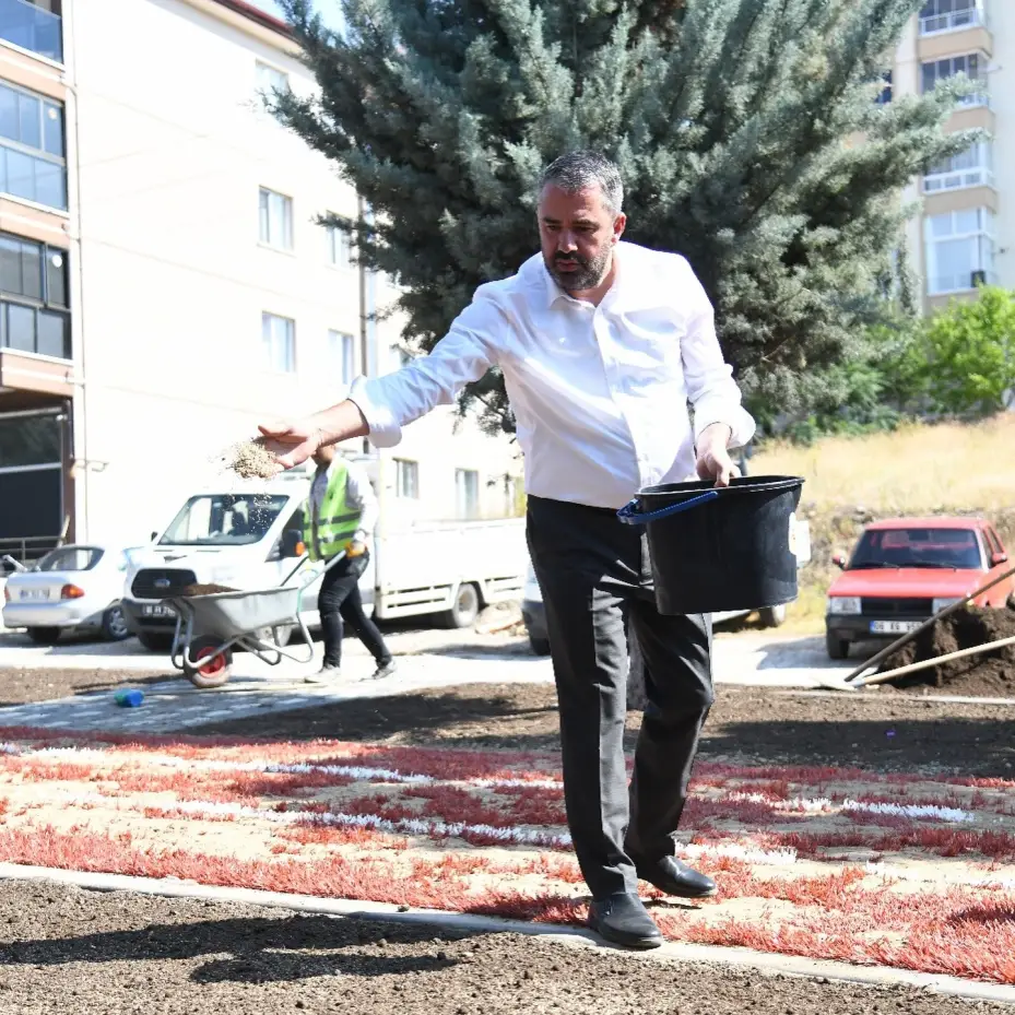 Pursaklar’da parklar yenileniyor