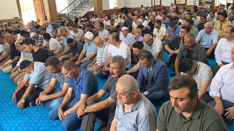 Kulu’da yapımı tamamlanan camide ilk Cuma Namazı kılındı