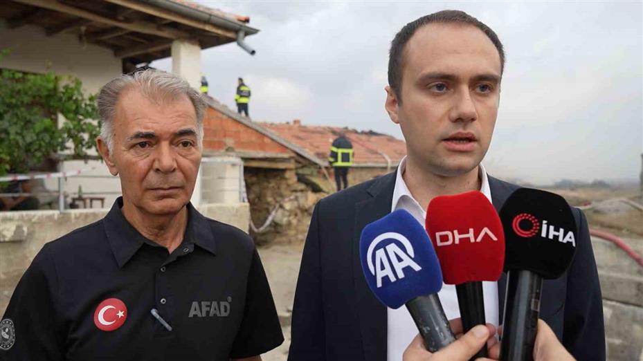 Faciadan dönüldü: Ekiplerin zamanında müdahalesi köyü yanmaktan kurtardı