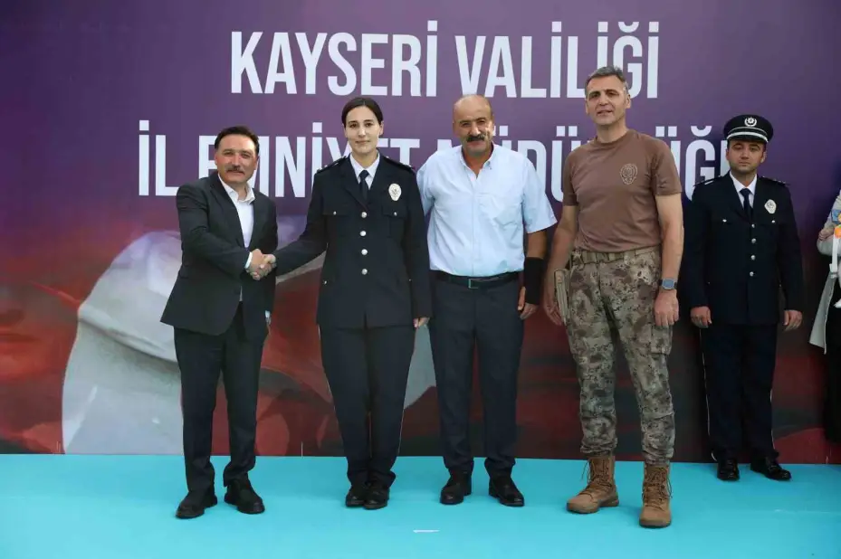 Vali Çicek, Rütbe Terfi ve Ödül Töreni’ne katıldı