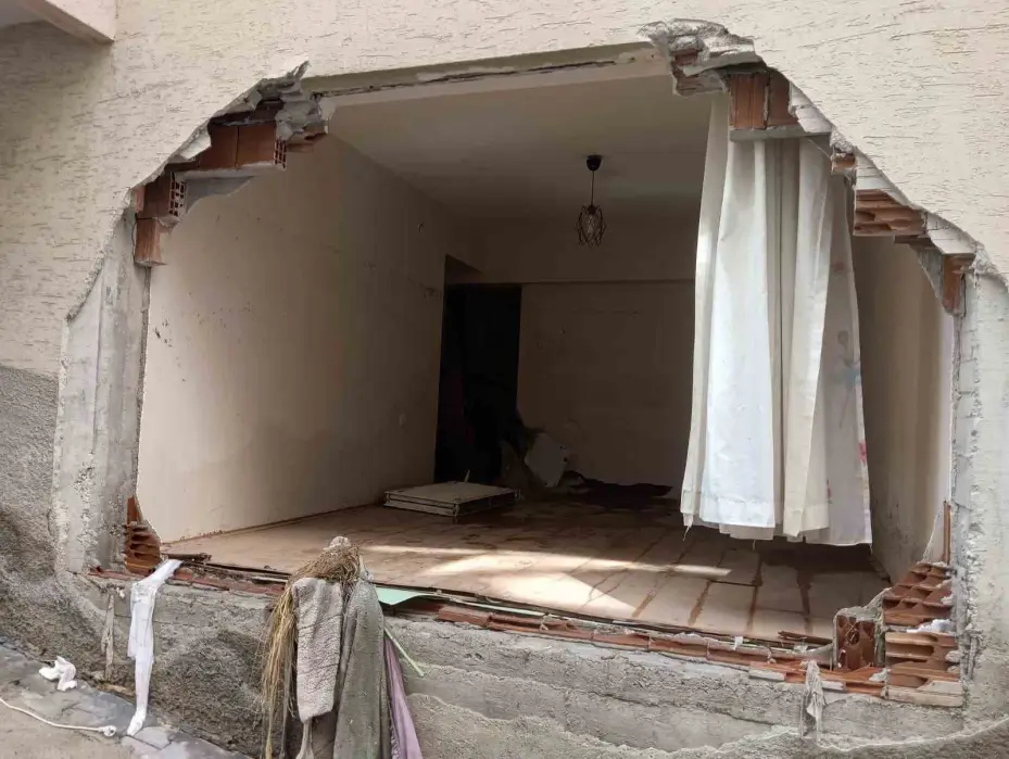 Başkentte selin hasarı gündüz gözüyle ortaya çıktı