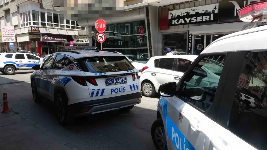 65 yaşındaki şahıs otel odasında ölü bulundu