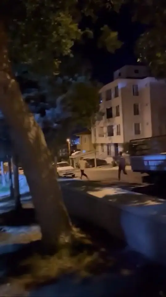 Polisin ’dur’ ihtarına uymayan sürücü önce aracıyla, sonra yaya olarak kaçtı
