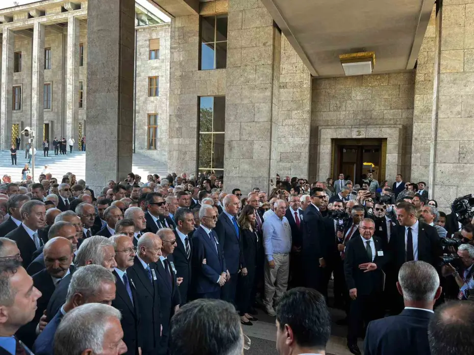 Altan Öymen için TBMM’de cenaze töreni düzenlendi