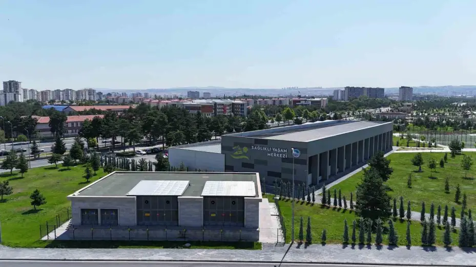 Büyükşehir, Türkiye’deki ilk yerli ve milli havuz sterlizasyon sistemi ile örnek oluyor