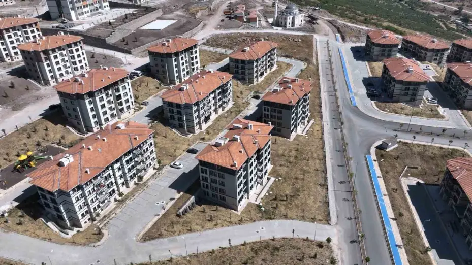 Bakan Kurum’dan sosyal konut paylaşımı