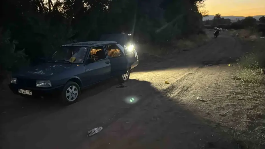 Sivas’ta çıkan kavgada iki kişi birbirini vurdu