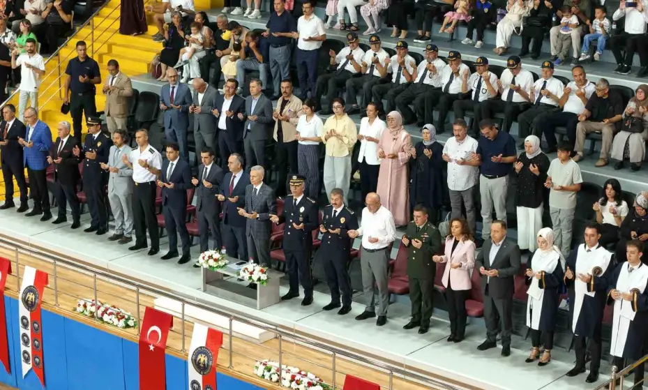 Karaman POMEM’de 228 polis adayı mezun oldu