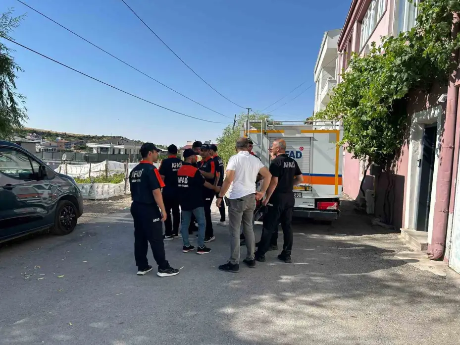 Kayıp çocuk ekipler tarafından sağ olarak bulundu
