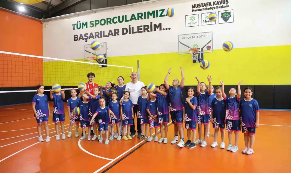 Başkan Kavuş’tan geleceğin sporcularına hep destek tam destek