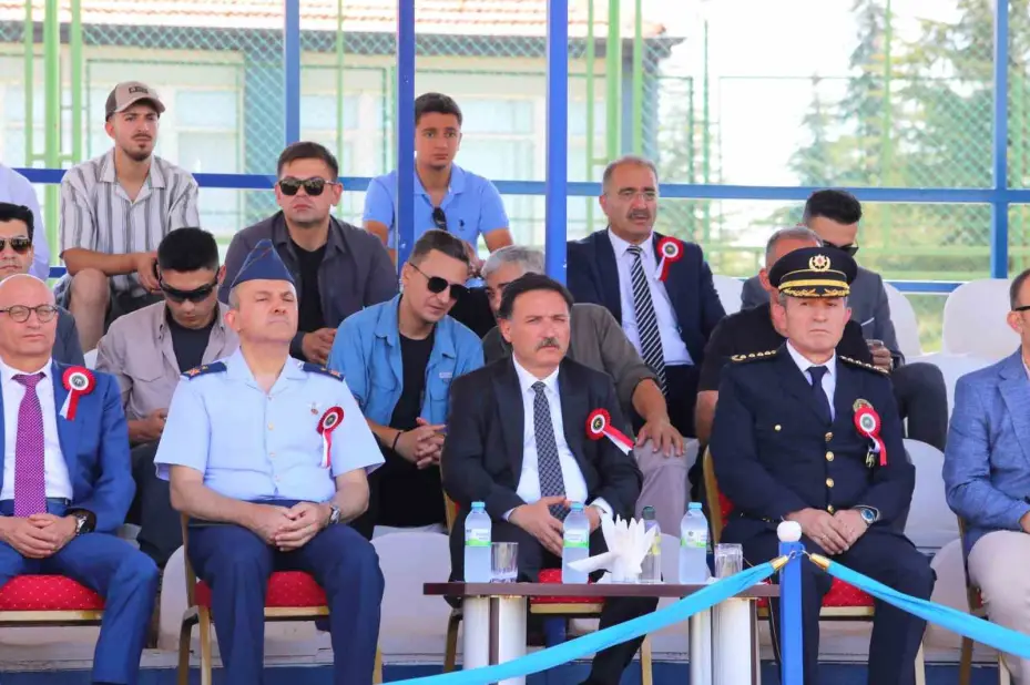 Vali Çiçek, 31’inci Dönem POMEM Mezuniyet Töreni’ne katıldı