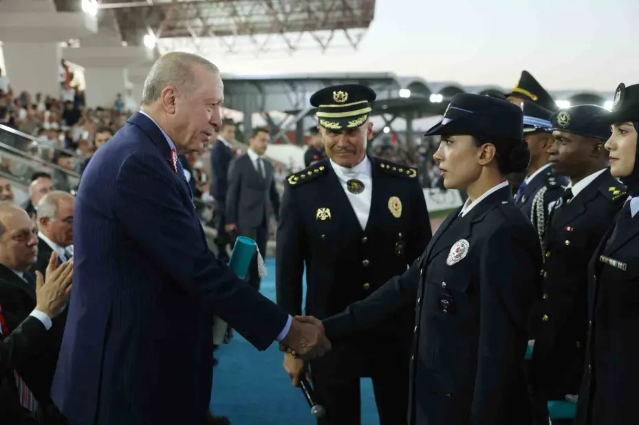 Cumhurbaşkanı Erdoğan: "Hiçbir sabotaj, hiçbir tahrik, hiçbir tuzak, Türkiye’yi girdiği bu tarihi yoldan geri döndüremeyecek"
