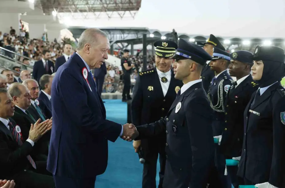 Cumhurbaşkanı Erdoğan: "Hiçbir sabotaj, hiçbir tahrik, hiçbir tuzak, Türkiye’yi girdiği bu tarihi yoldan geri döndüremeyecek"