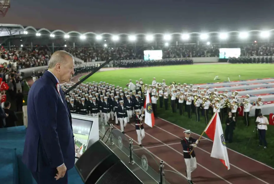 Cumhurbaşkanı Erdoğan: "Hiçbir sabotaj, hiçbir tahrik, hiçbir tuzak, Türkiye’yi girdiği bu tarihi yoldan geri döndüremeyecek"
