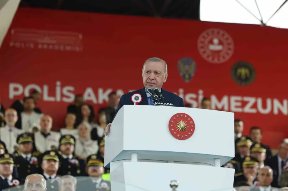 Cumhurbaşkanı Erdoğan: "Hiçbir sabotaj, hiçbir tahrik, hiçbir tuzak, Türkiye’yi girdiği bu tarihi yoldan geri döndüremeyecek"