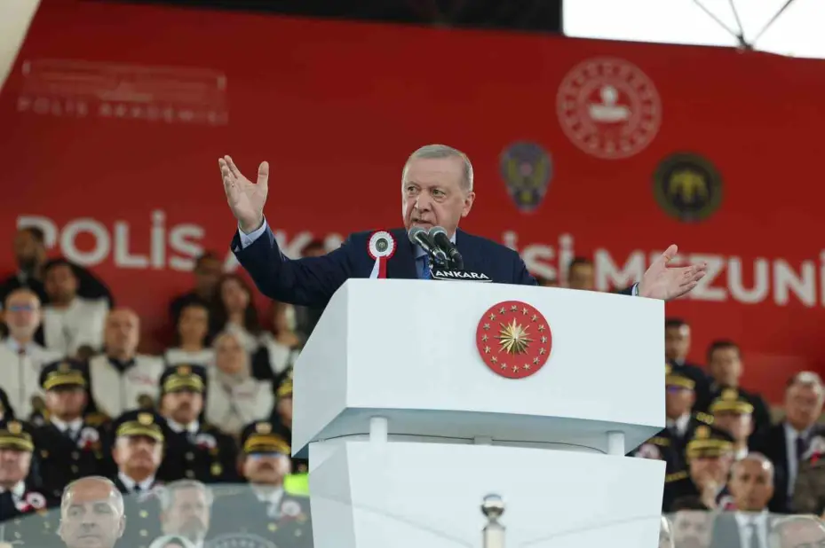 Cumhurbaşkanı Erdoğan: "Hiçbir sabotaj, hiçbir tahrik, hiçbir tuzak, Türkiye’yi girdiği bu tarihi yoldan geri döndüremeyecek"
