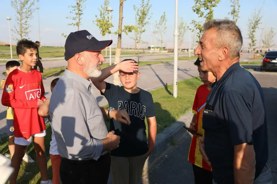 Başkan Çolakbayrakdar: "En güzel şehir manzaralı millet bahçesi, herkesin yeni gözdesi oldu"