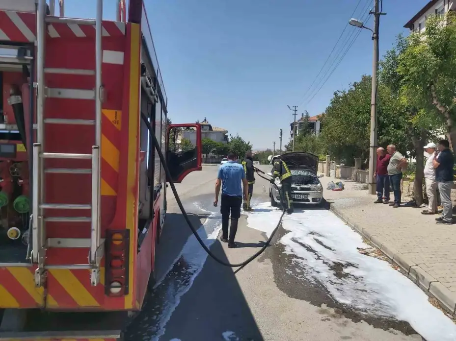 Karaman’da oto yangını