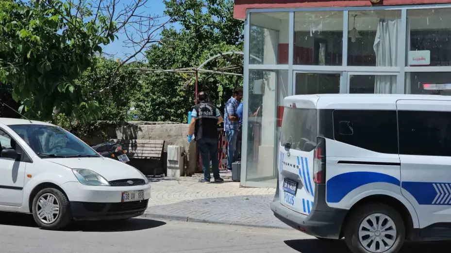 Kayseri’de bıçaklı kavga: 1 ağır yaralı