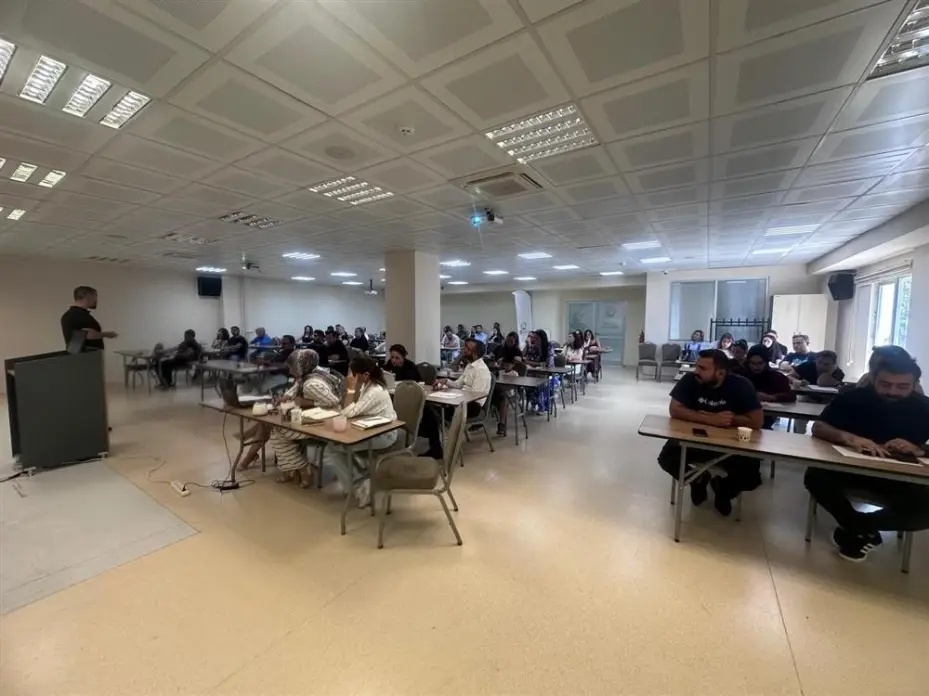 Acil sağlık istasyonlarının performans verileri ele alındı
