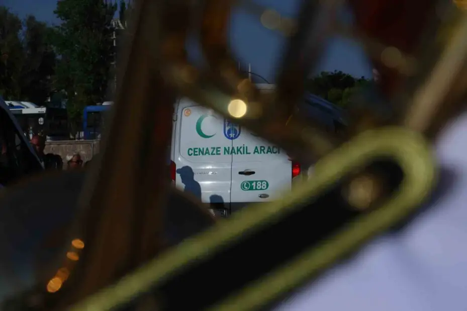 Eskişehir’de orman yangınında şehit olan 5 AKUT gönüllüsü Ankara’da son yolculuğuna uğurlandı