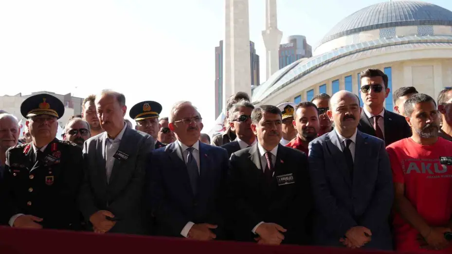 Eskişehir’de orman yangınında şehit olan 5 AKUT gönüllüsü Ankara’da son yolculuğuna uğurlandı
