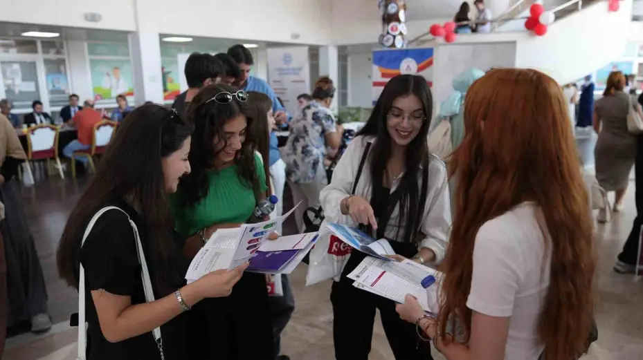 Keçiören Belediyesi’nden üniversite adaylarına tercih dönemi desteği