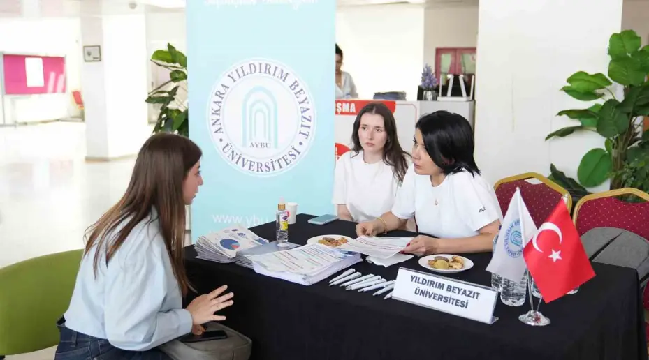 Keçiören Belediyesi’nden üniversite adaylarına tercih dönemi desteği