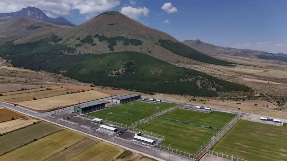 Futbol takımları, yeni sezon öncesi Erciyes Yüksek İrtifa Kamp Merkezi’nde buluşuyor