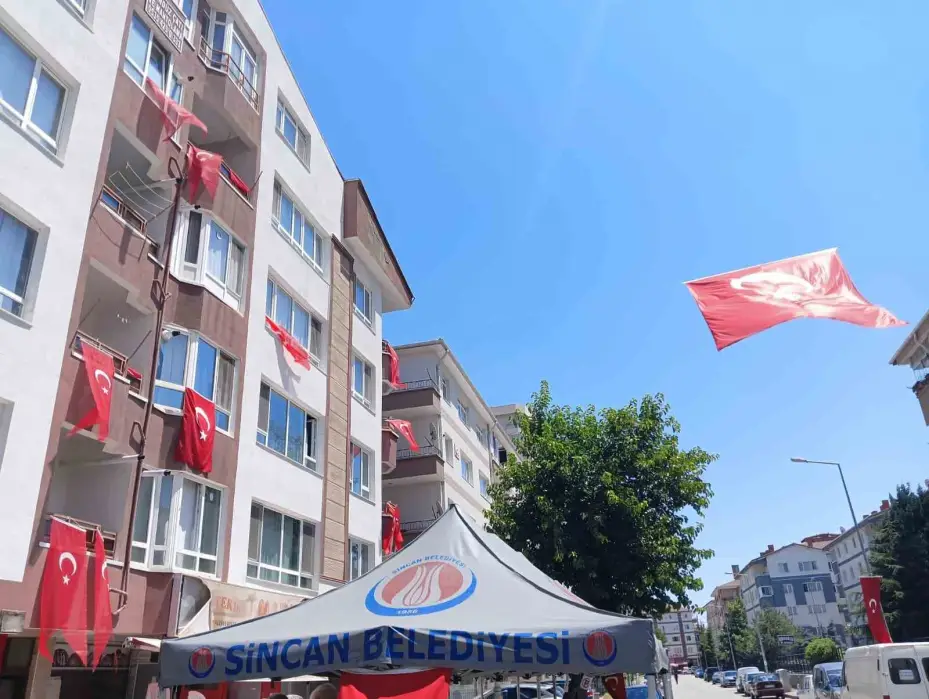 Eskişehir’deki yangında şehit olan Alperen Özcan’ın babası: "Hayali hep insanlara yardımcı olmaktı, subay olmak istemişti"