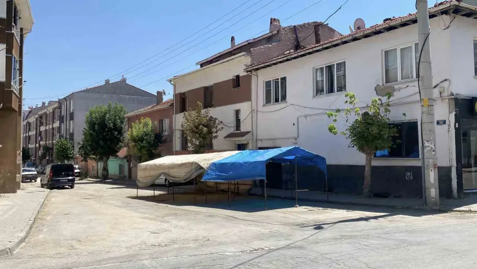 4 yaşındaki çocuğun ölümüne sebep olan kaza kameraya yansıdı