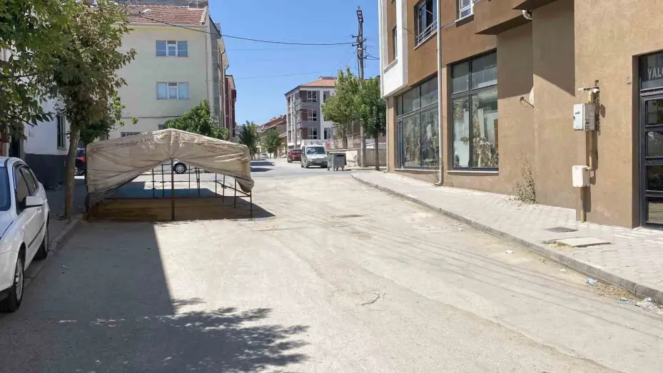 4 yaşındaki çocuğun ölümüne sebep olan kaza kameraya yansıdı