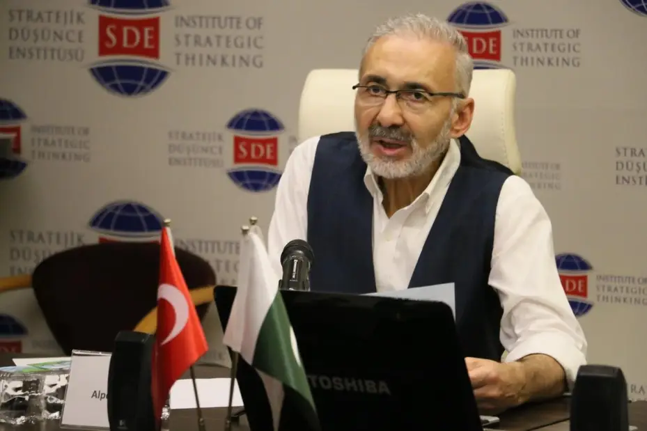 Stratejik Düşünce Enstitüsü, ‘Keşmir Üzerine Pakistan-Hindistan Gerilimi’ semineri düzenledi