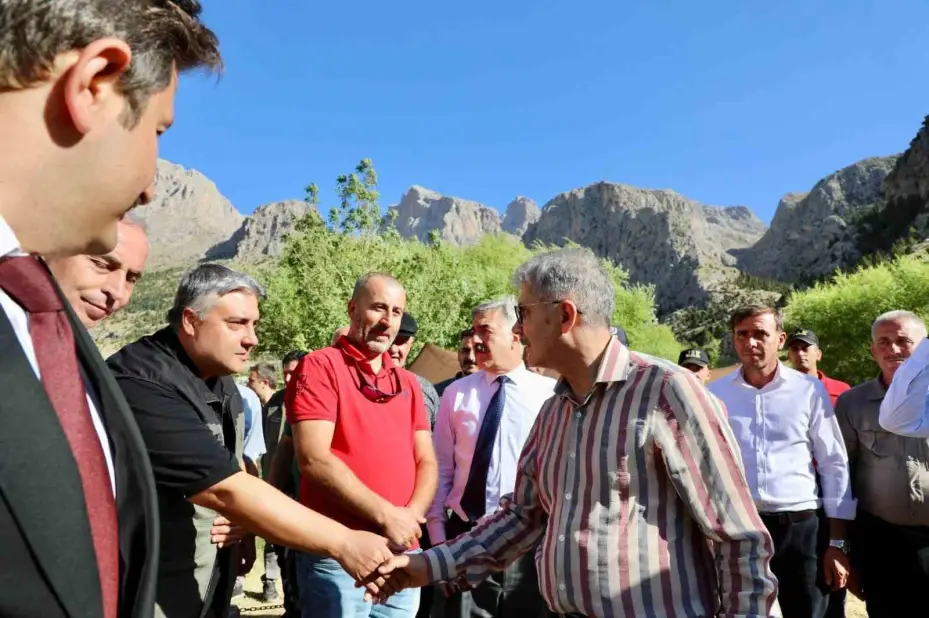 Vali Çelik’ten Emli Vadisi’nde doğa turizmi incelemesi