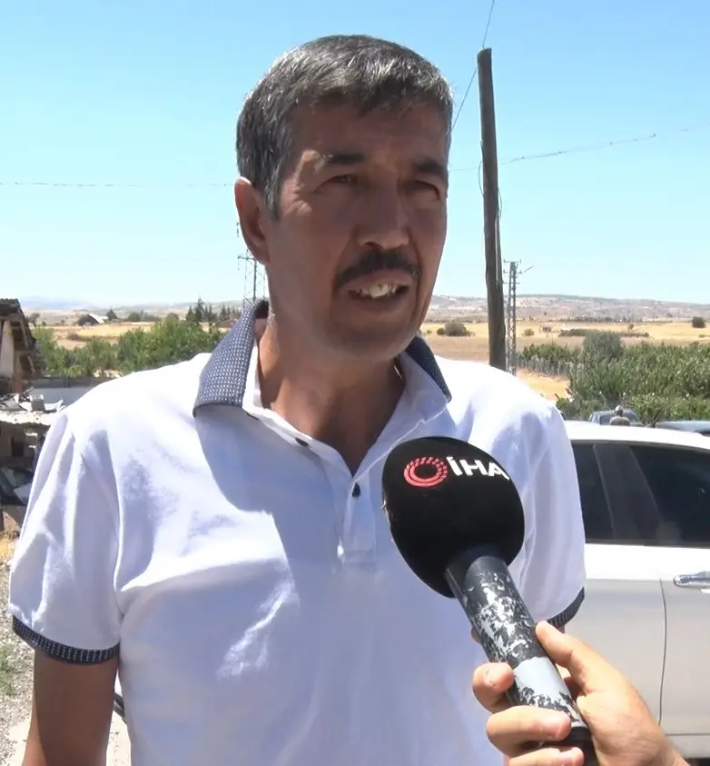 Ankara’da biri çocuk 3 kişinin hayatını kaybettiği kazaya sahipsiz köpeğin neden olduğu iddiası