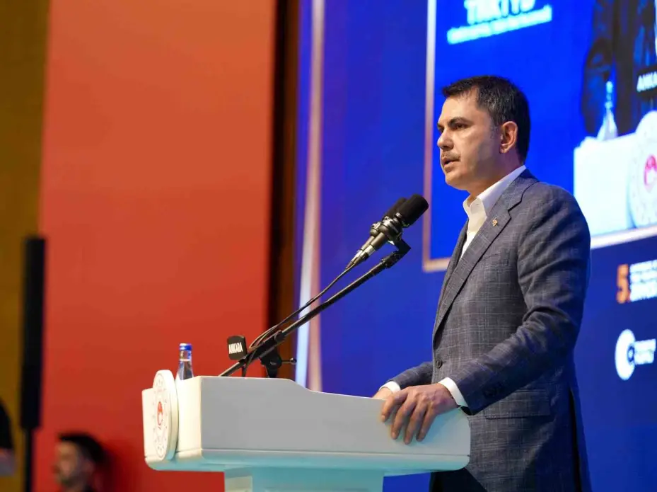 Bakan Kurum: "Site yönetimi hizmeti veren şirketleri sınıflandıracağız, tüm sektörü takip edecek denetim sistemimizi kuracağız"
