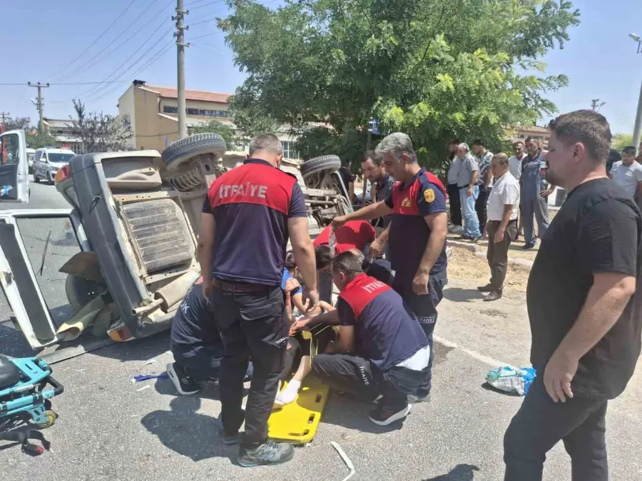 Trafik kazasında ağır yaralanan astsubay hayatını kaybetti