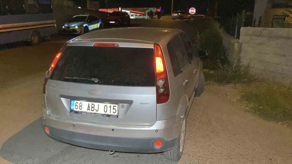 Alkollü sürücüye 11 bin lira ceza kesilerek, ehliyetine el konuldu