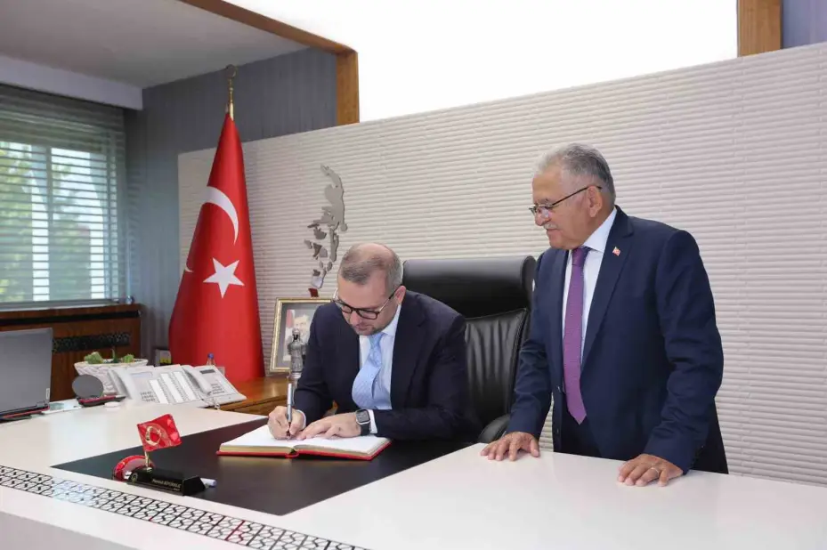 Başkan Büyükkılıç, Merkez Bankası Karahan’ı makamında ağırladı