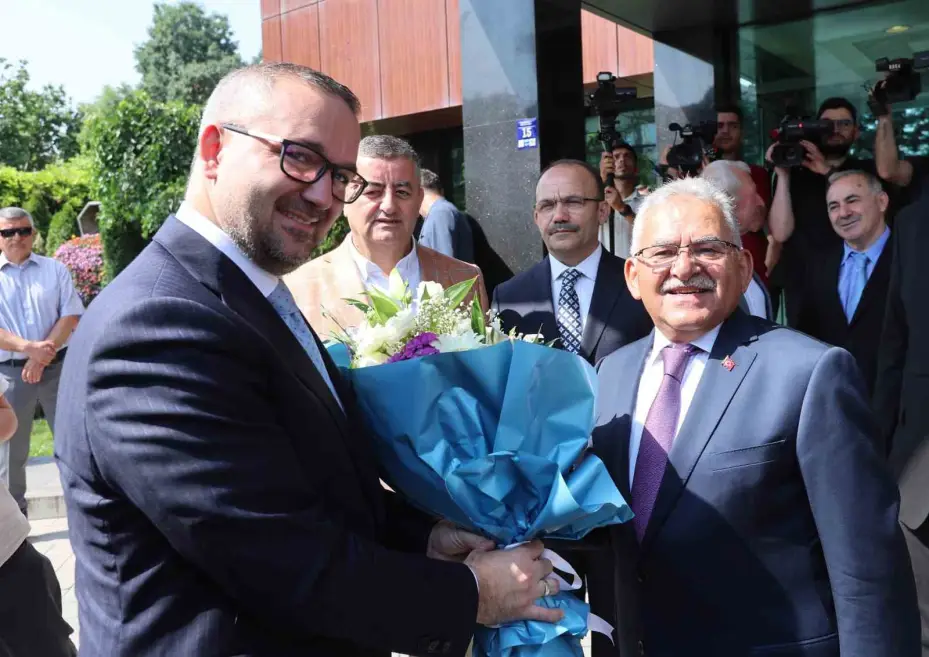 Başkan Büyükkılıç, Merkez Bankası Karahan’ı makamında ağırladı