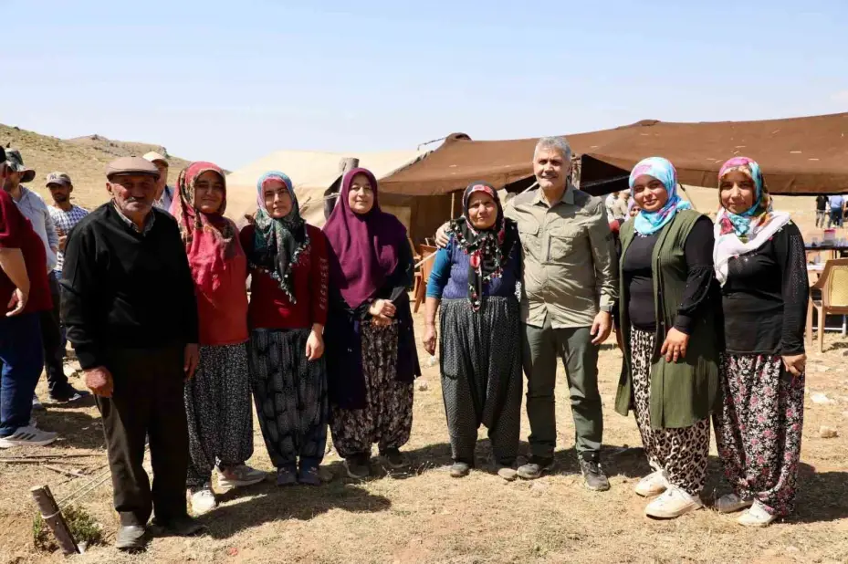 Minas Yaylası’nda gönüllere dokunan ziyaret