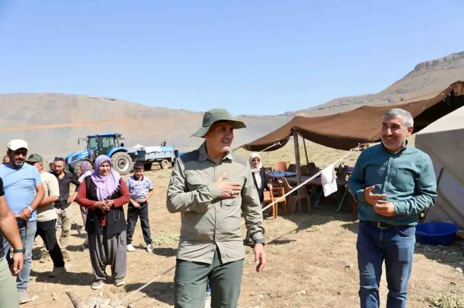 Minas Yaylası’nda gönüllere dokunan ziyaret