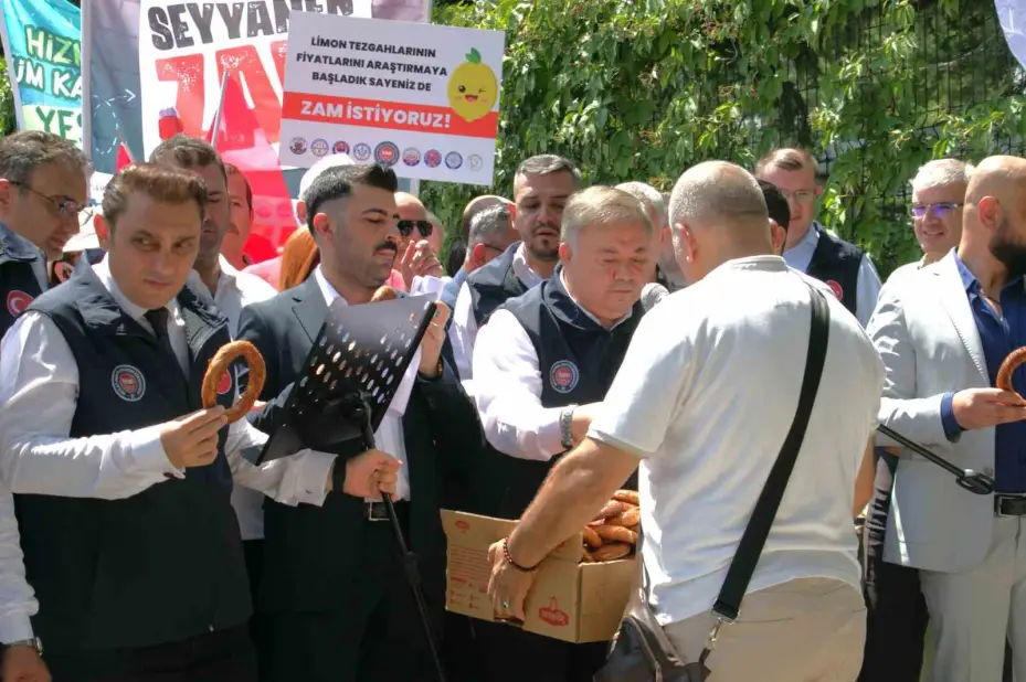 Devlet Memurları Konfederasyonu Başkanı Kaya: "Kamu çalışanlarının temel talepleri duymazdan geliniyor"