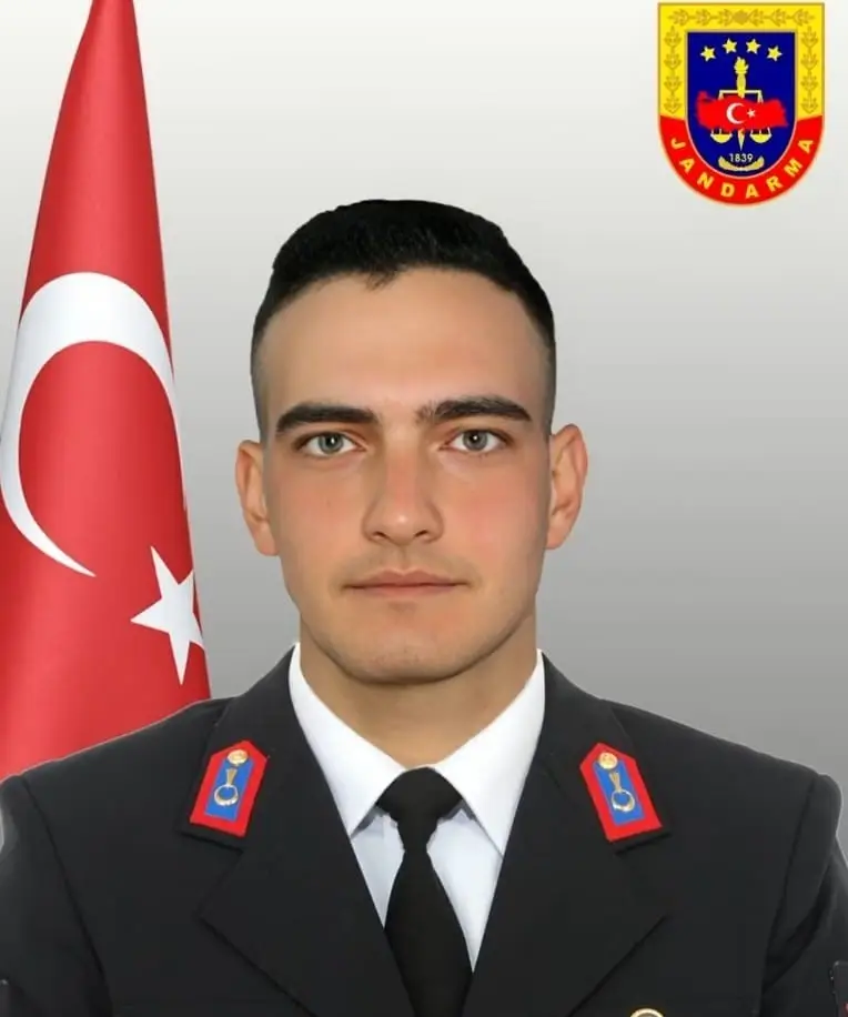 İçişleri Bakanı Yerlikaya: "Şırnak İl Jandarma Komutanlığı emrinde görevli 1 asker şehit oldu"