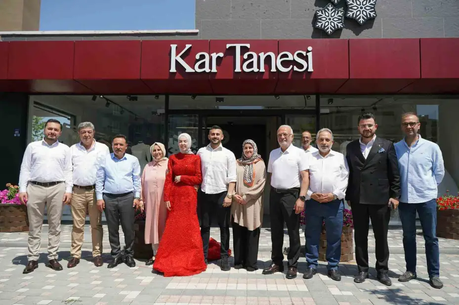 Kartanesi Gelinlik Evi’ne tam not