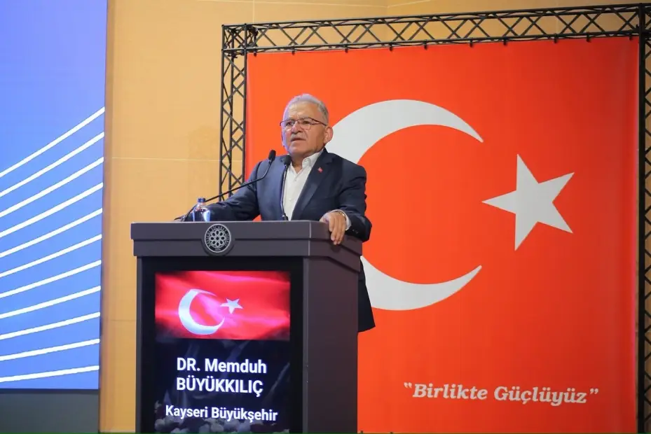 Başkan Büyükkılıç, iş dünyasıyla bir araya geldi