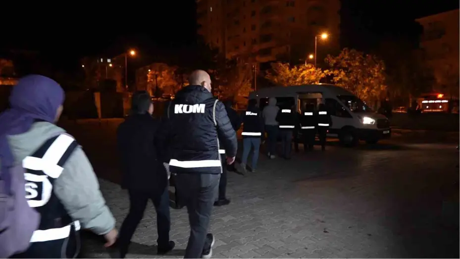 "Usulsüz sağlık raporu" skandalında yeni gelişme: 33 memur ihraç edildi, 13 sözleşmeli personelin işine son verildi