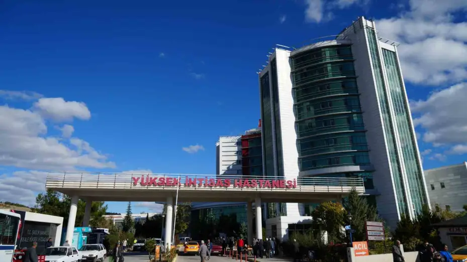 "Usulsüz sağlık raporu" skandalında yeni gelişme: 33 memur ihraç edildi, 13 sözleşmeli personelin işine son verildi