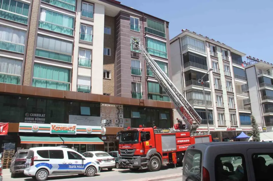 Beyşehir’de itfaiyeden güvercin kurtarma operasyonu